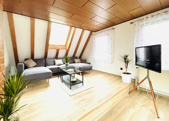 Starkenburgblick Apartmán *